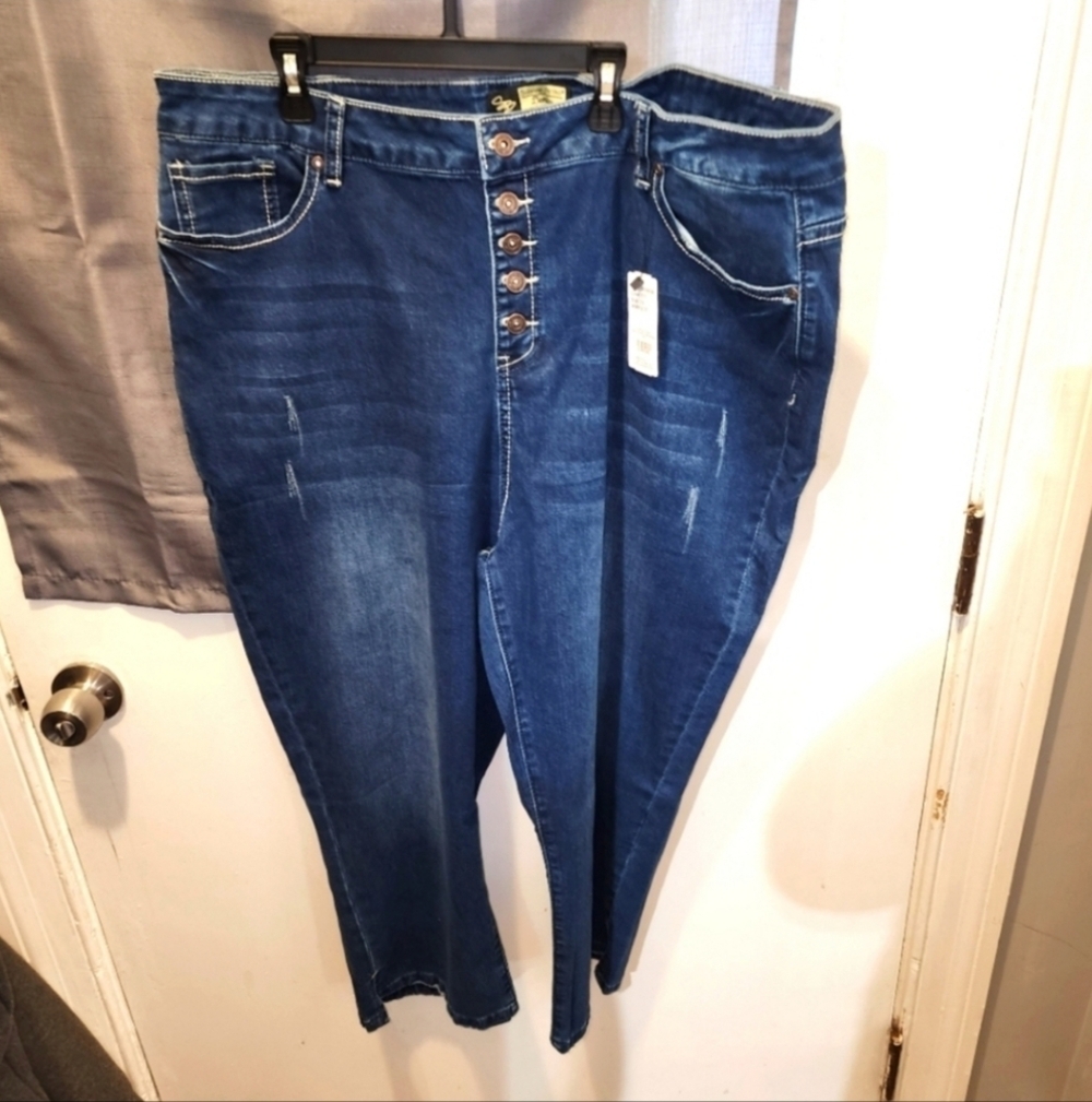 NWT Suzanne betro  jeans size 22